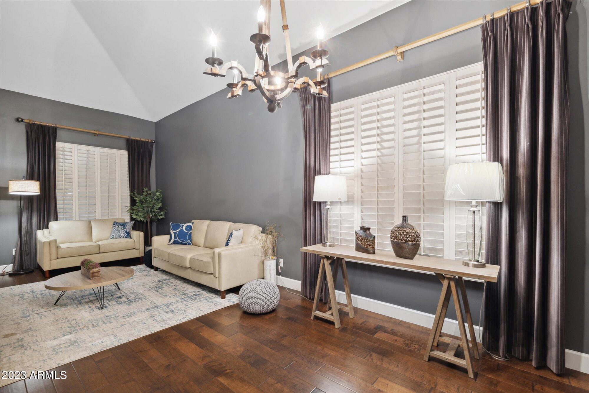 4822 W AVENIDA DEL REY --