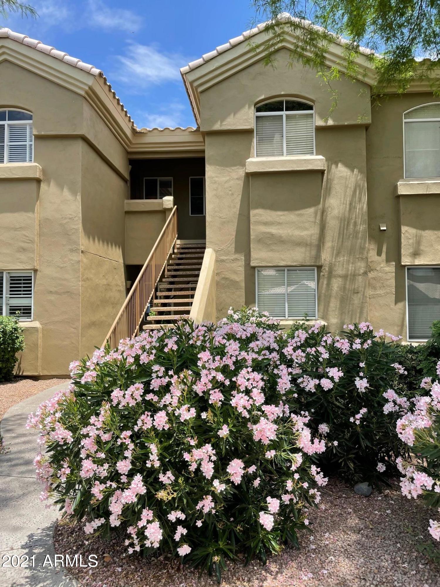 5335 E SHEA Boulevard, 1027