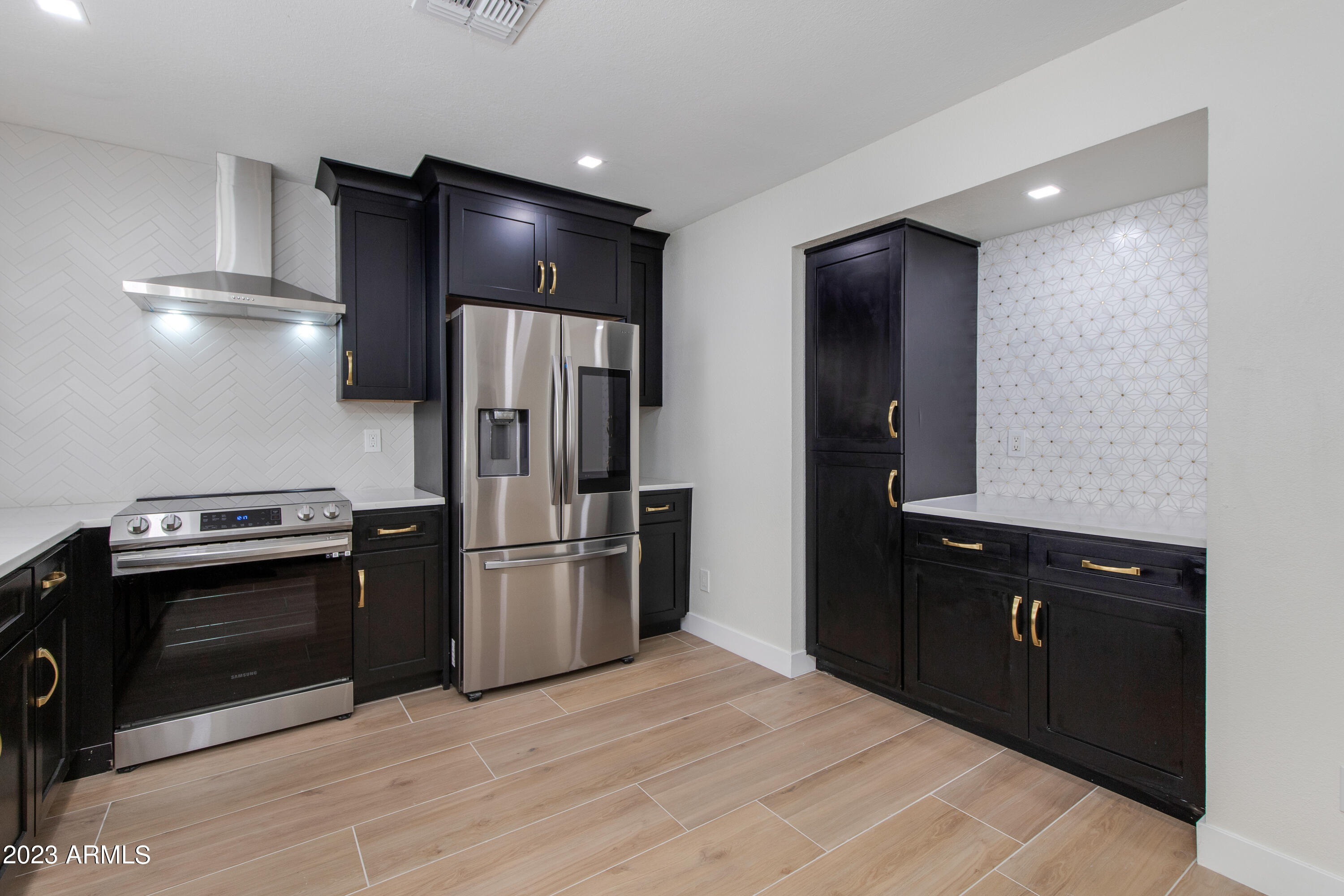 3130 N 62ND Street