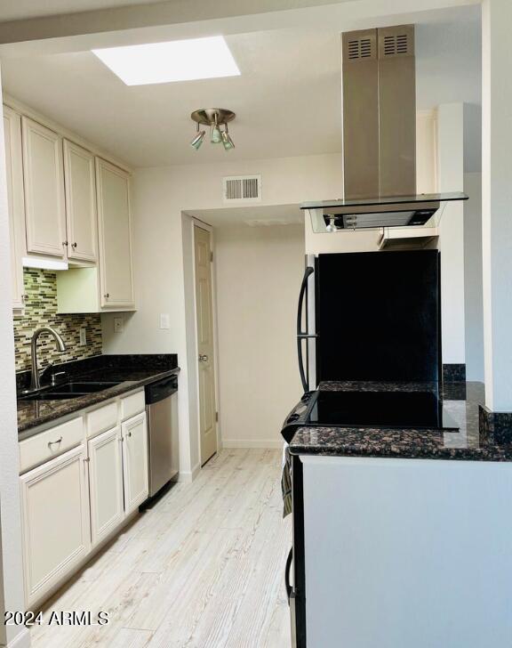 4419 N 27th Street # 30