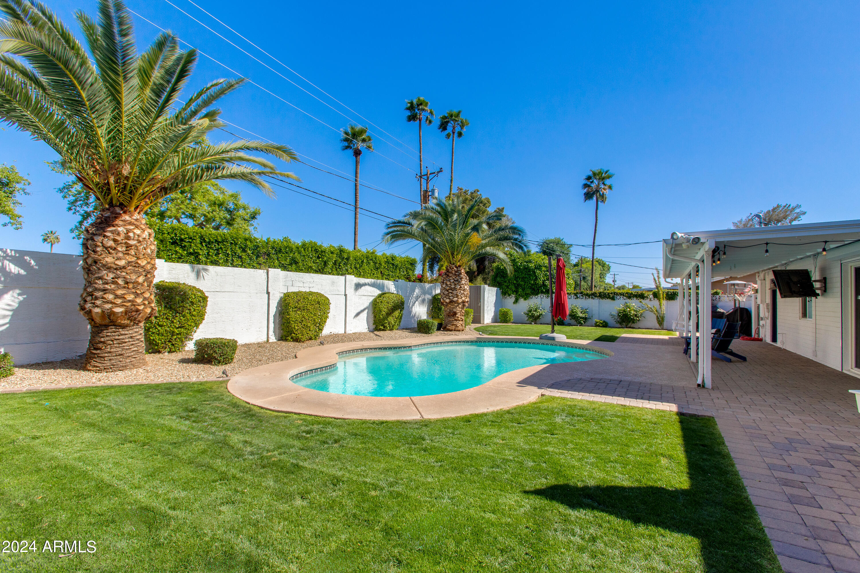 4753 N 33RD Place
