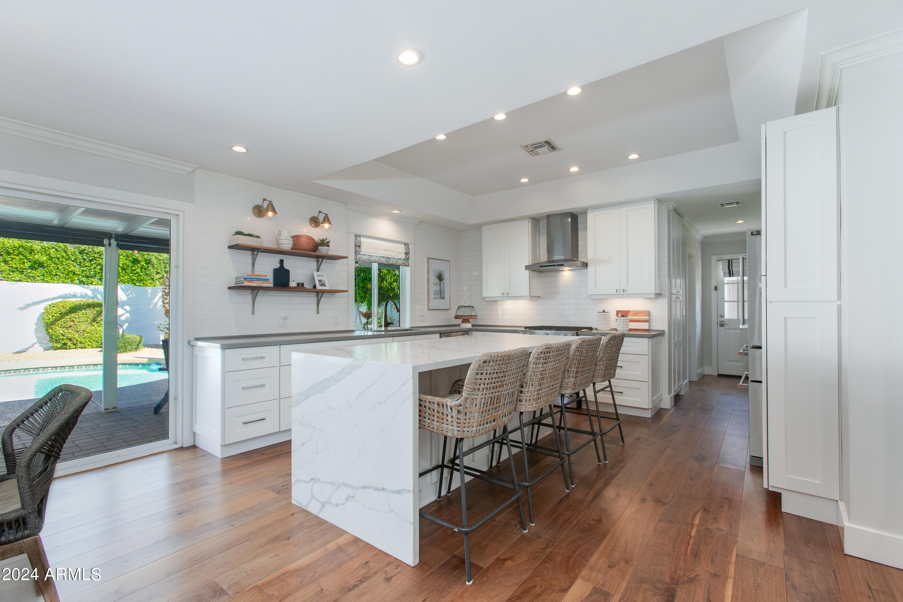4753 N 33RD Place