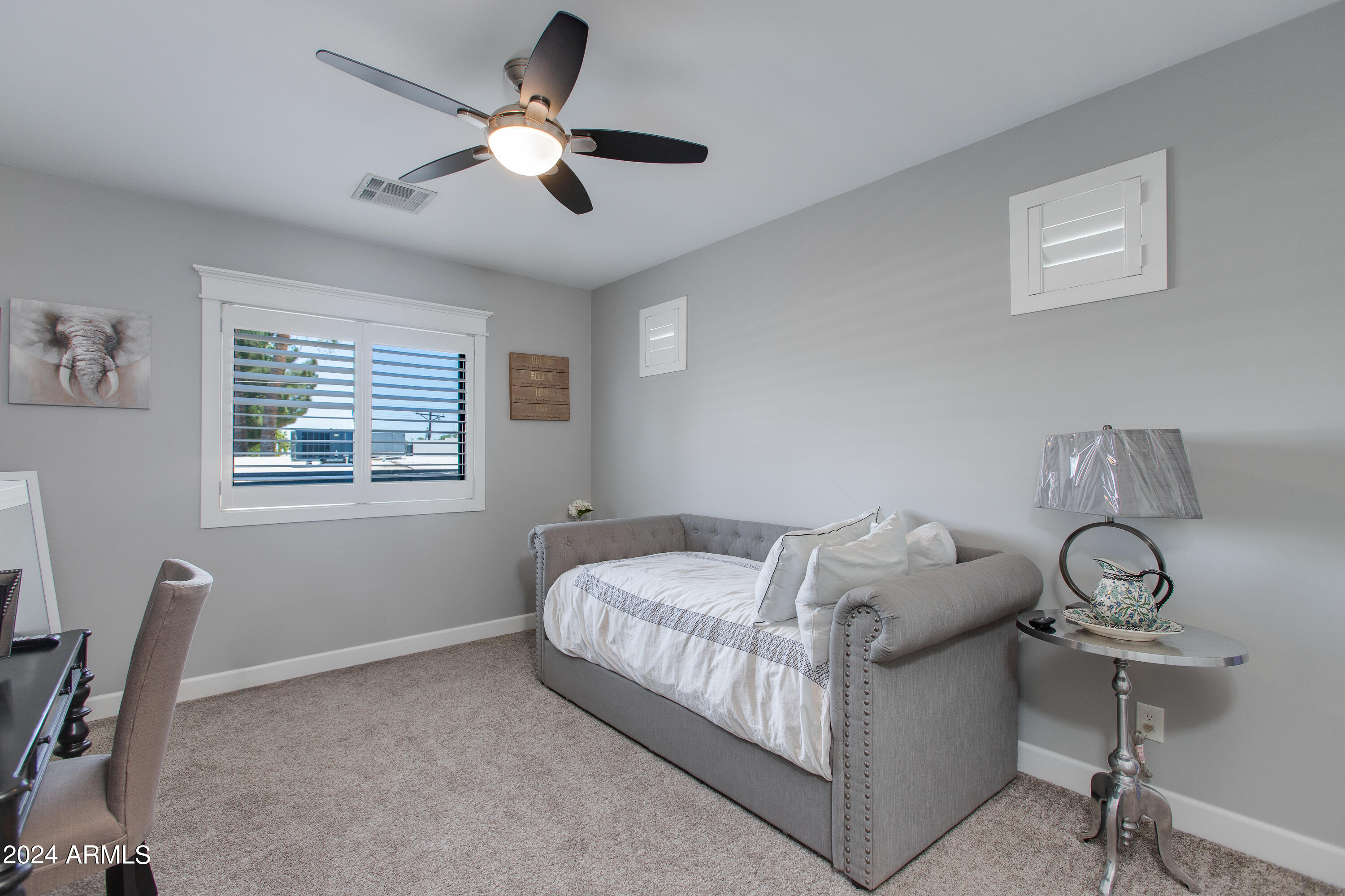 2950 N 50TH Place