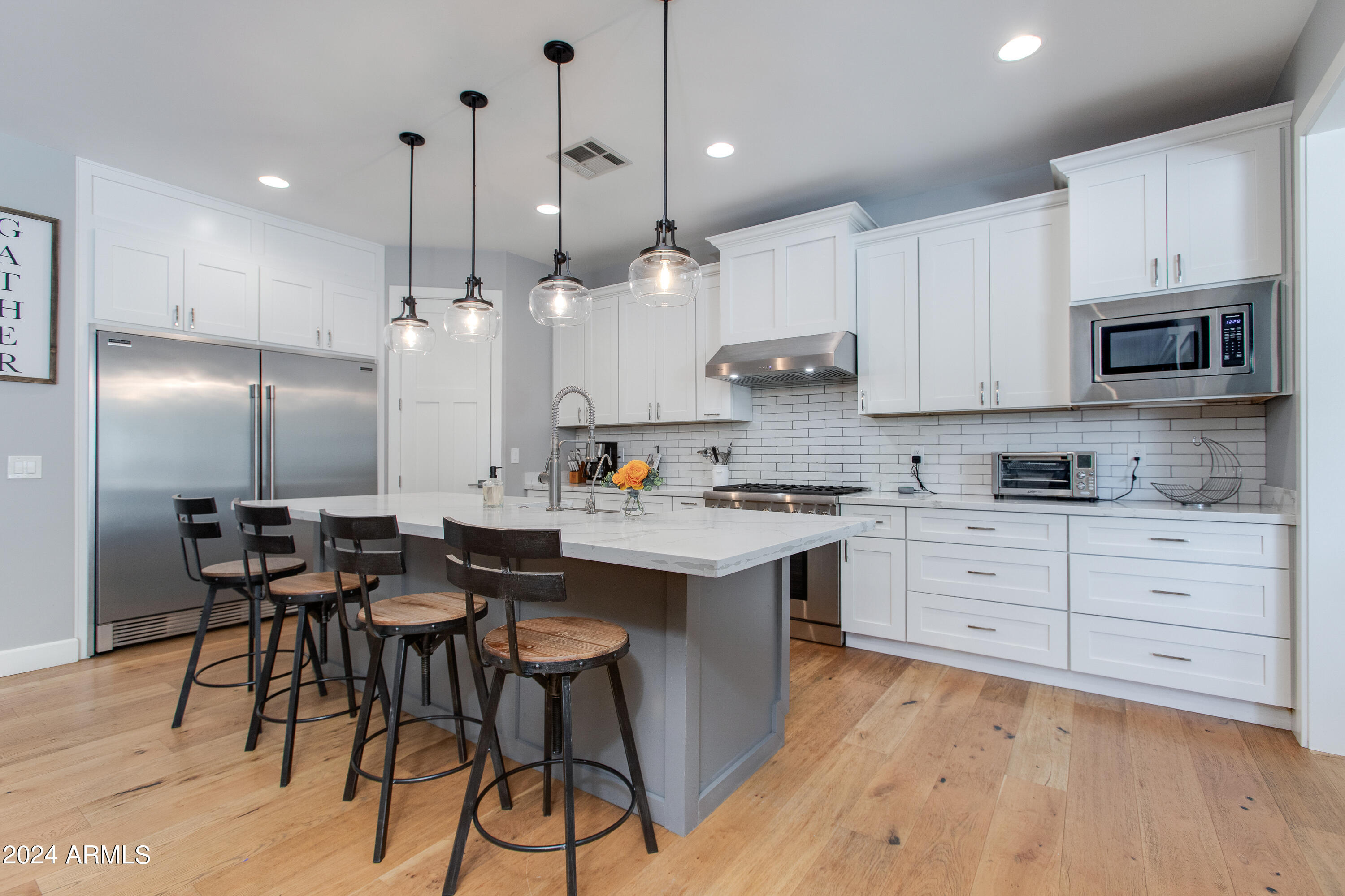 2950 N 50TH Place