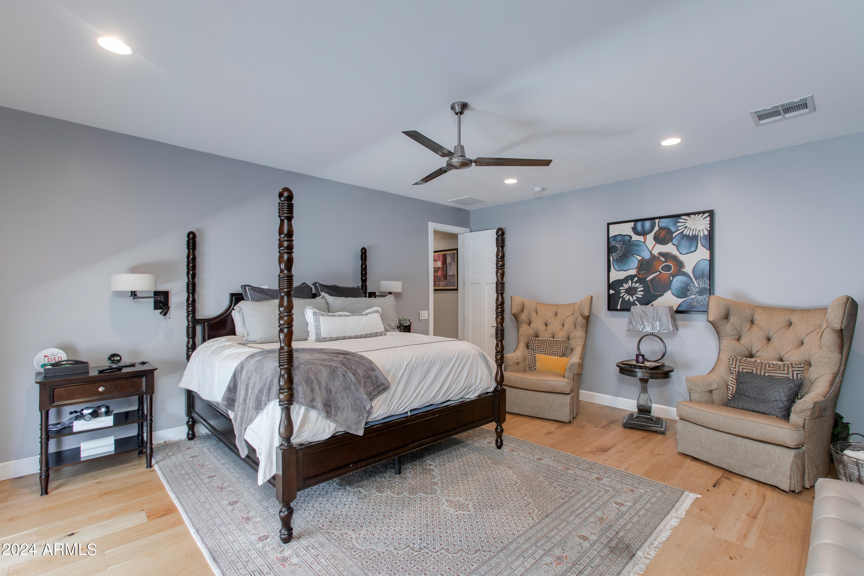 2950 N 50TH Place