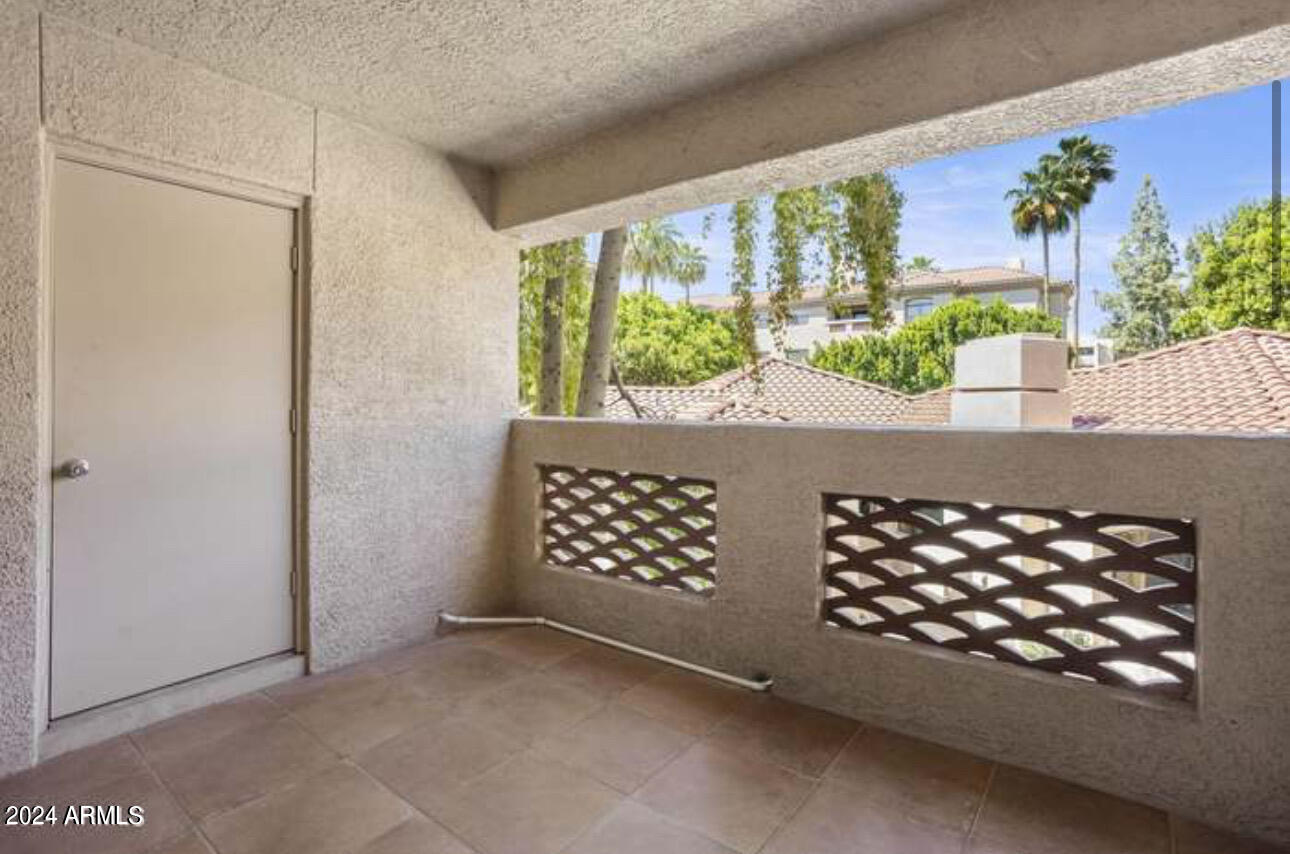 5104 N 32ND Street # 250