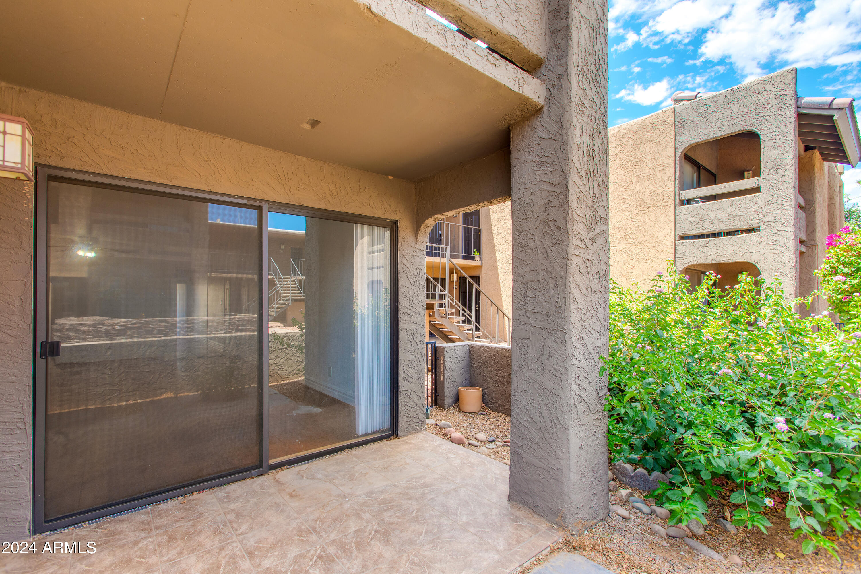 3825 E CAMELBACK Road, 132