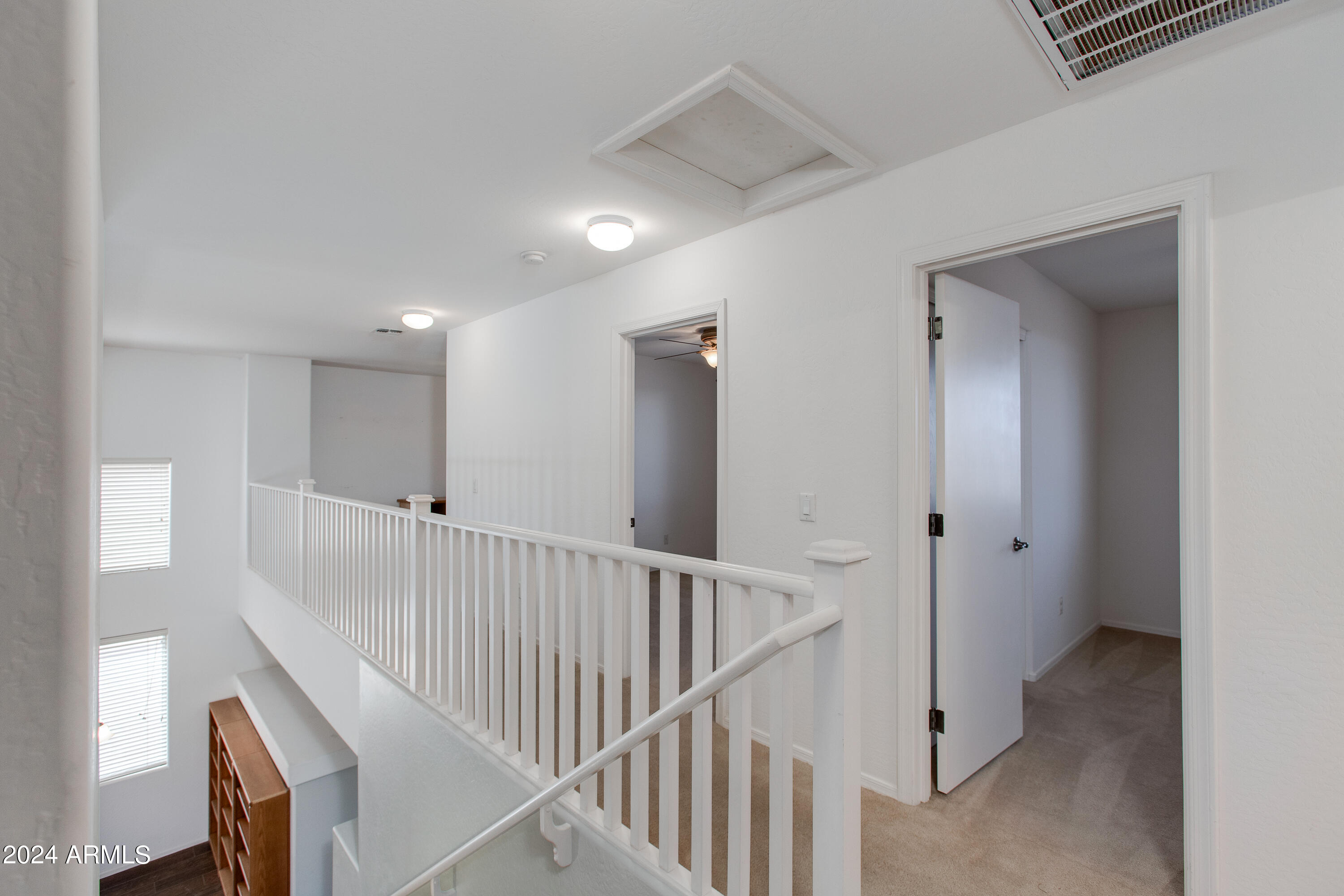 1404 S BALDWIN Loop