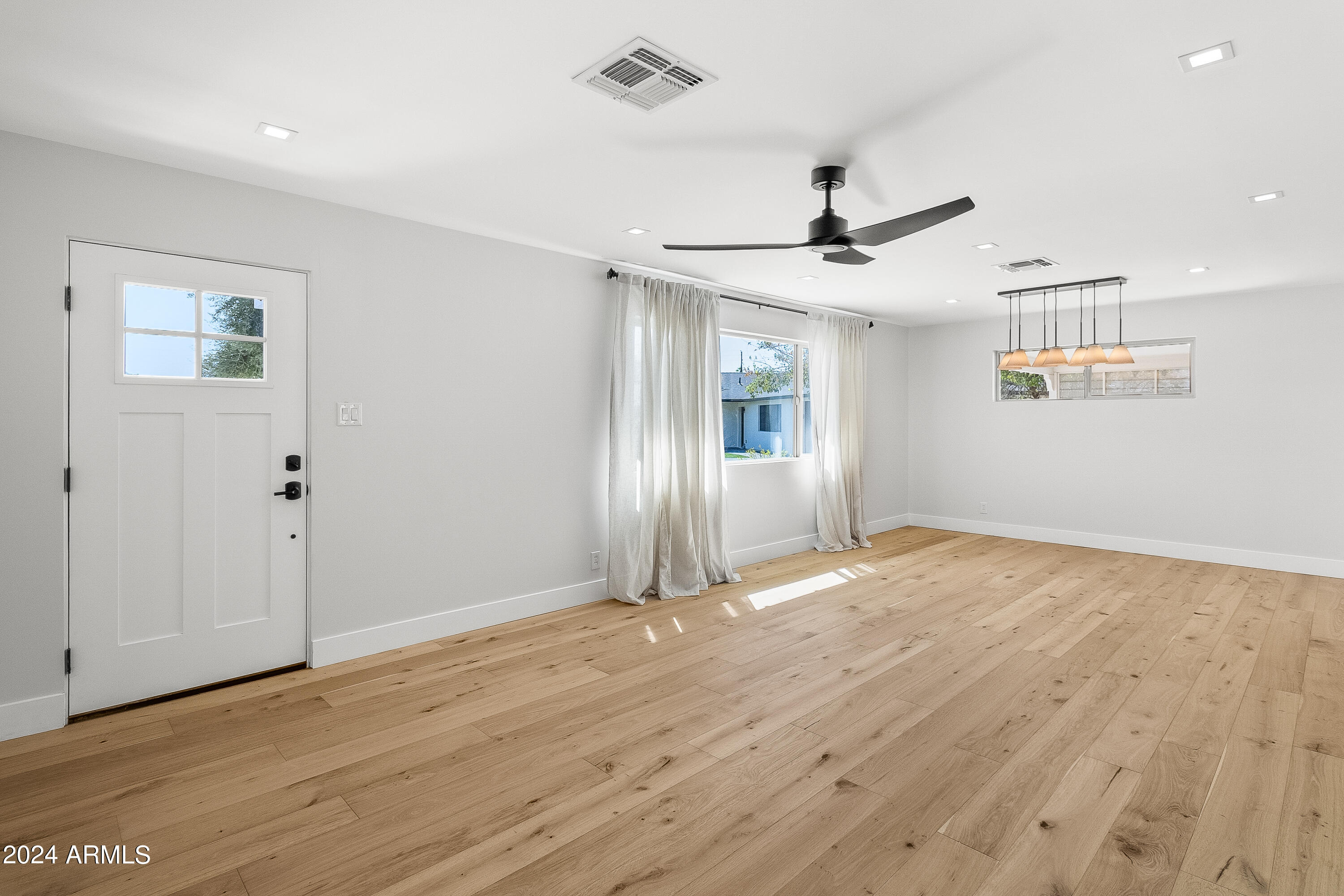 2322 N 81ST Place