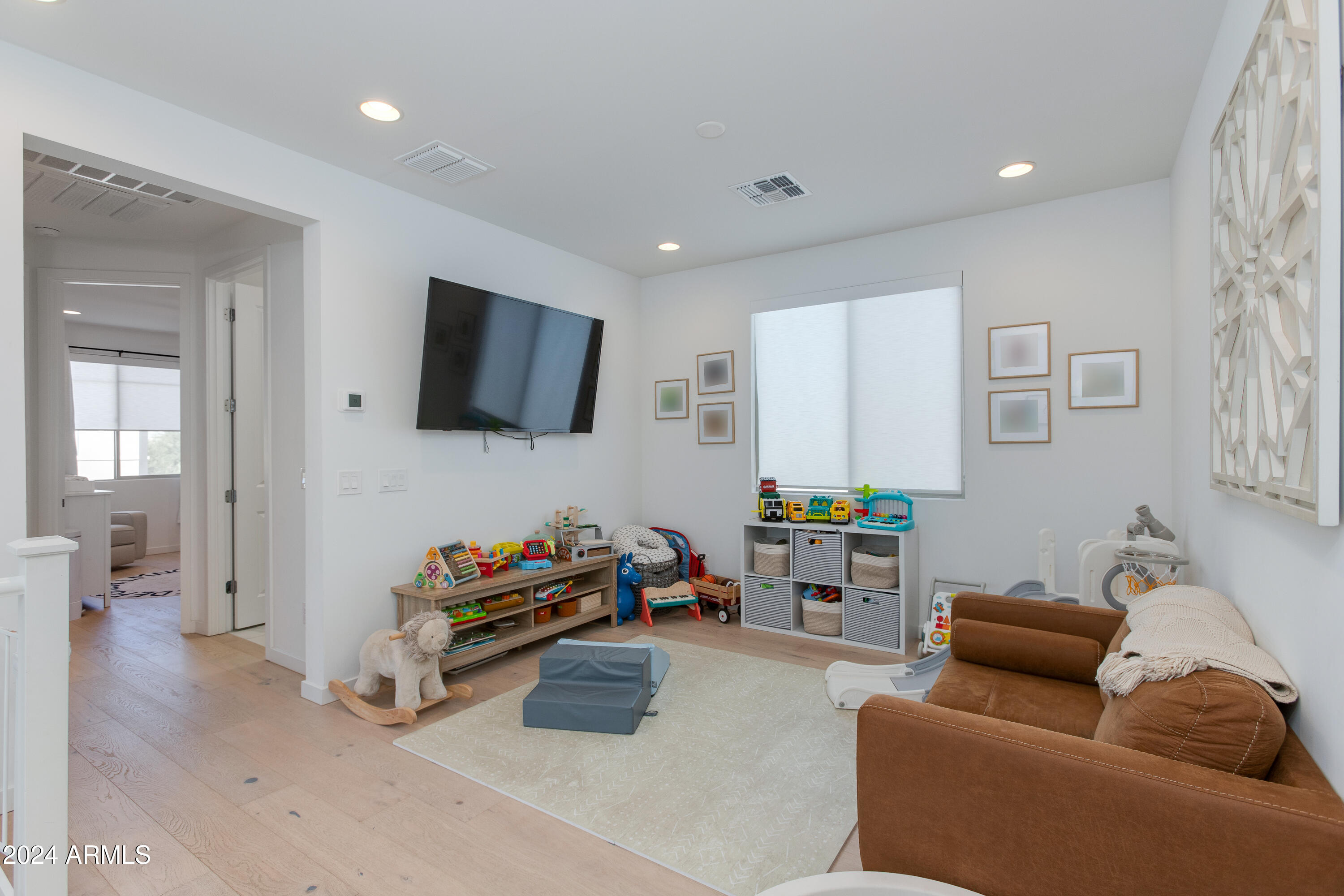 3553 E TINA Drive