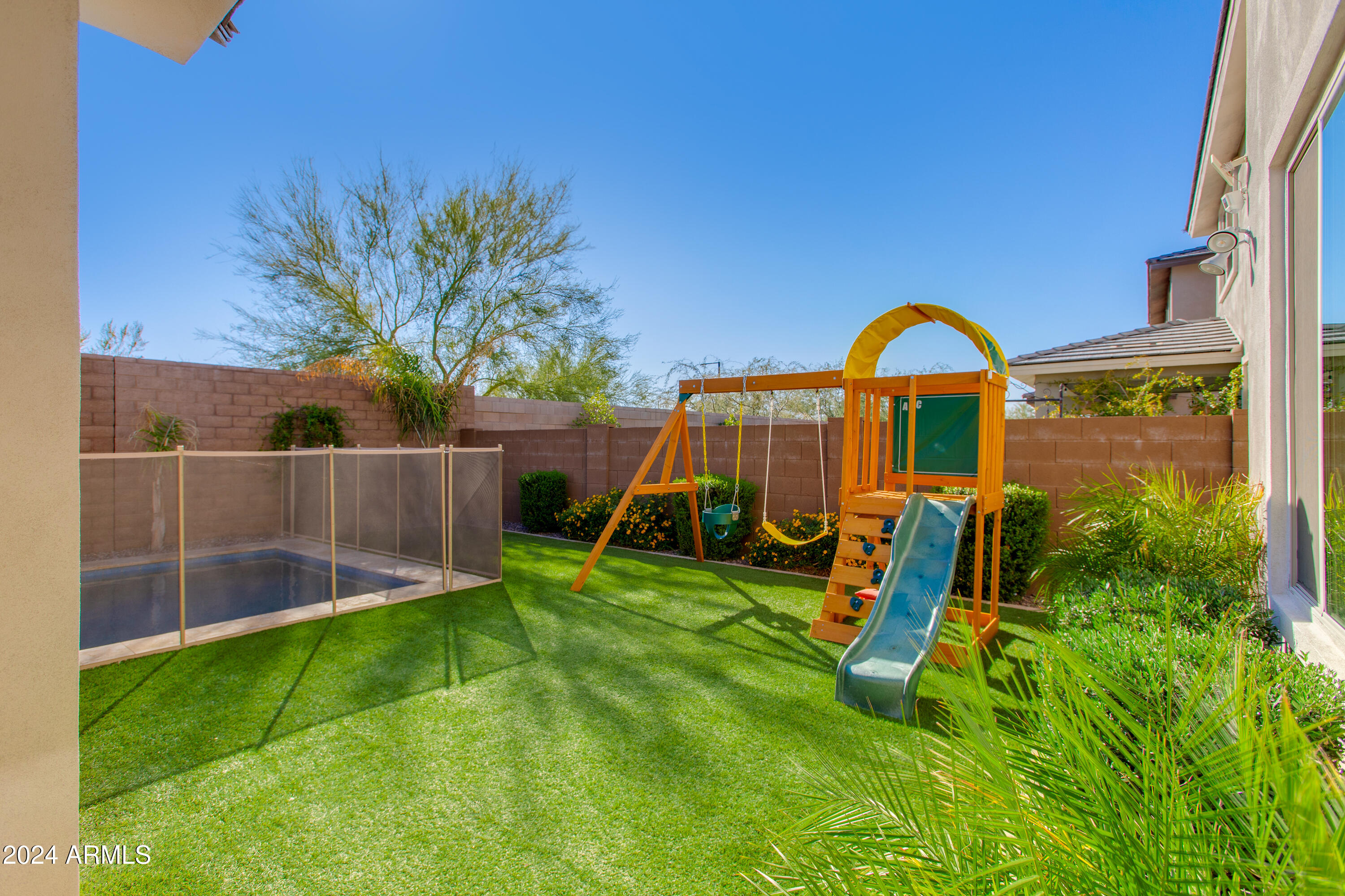 3553 E TINA Drive