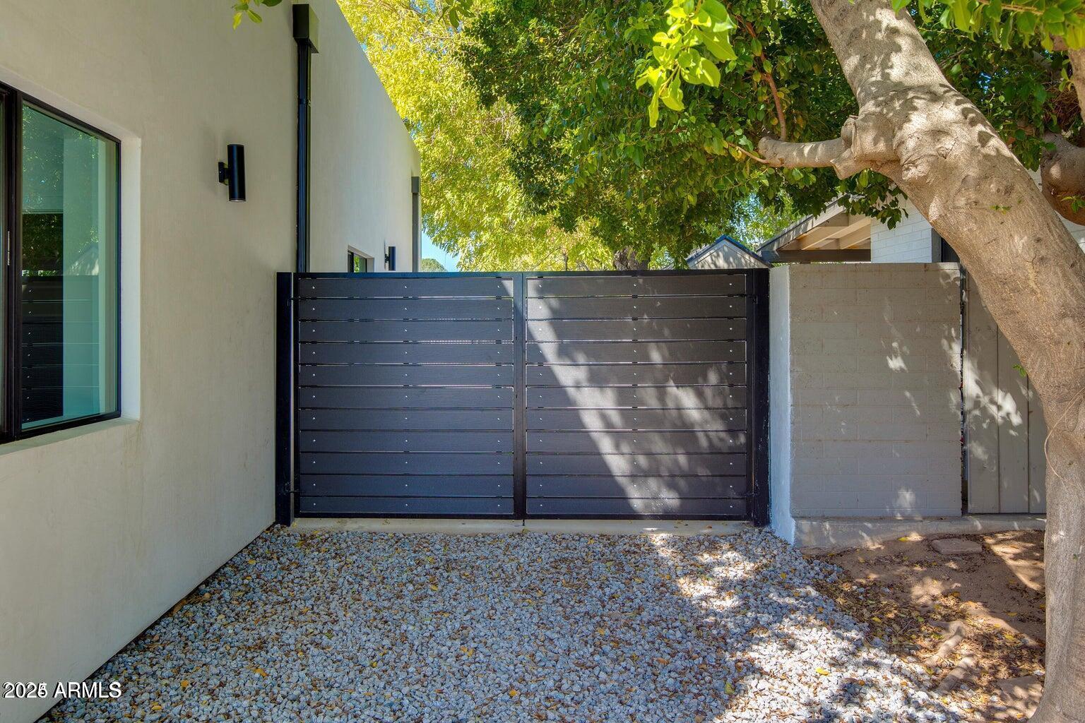 3446 N 47TH Street