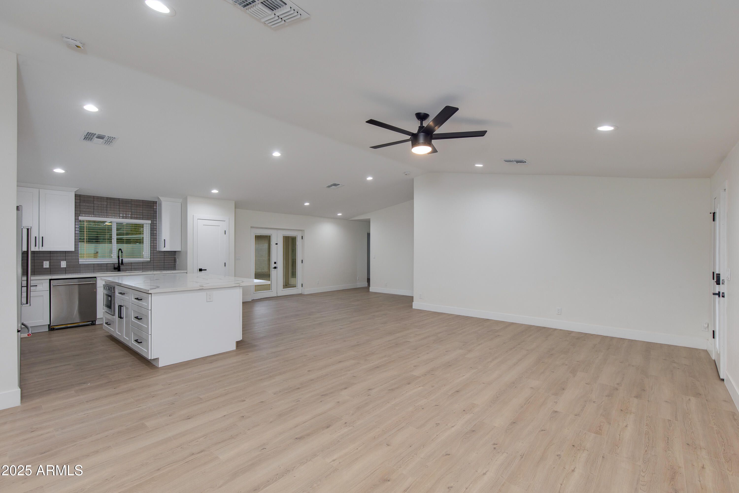 12444 N 33RD Street