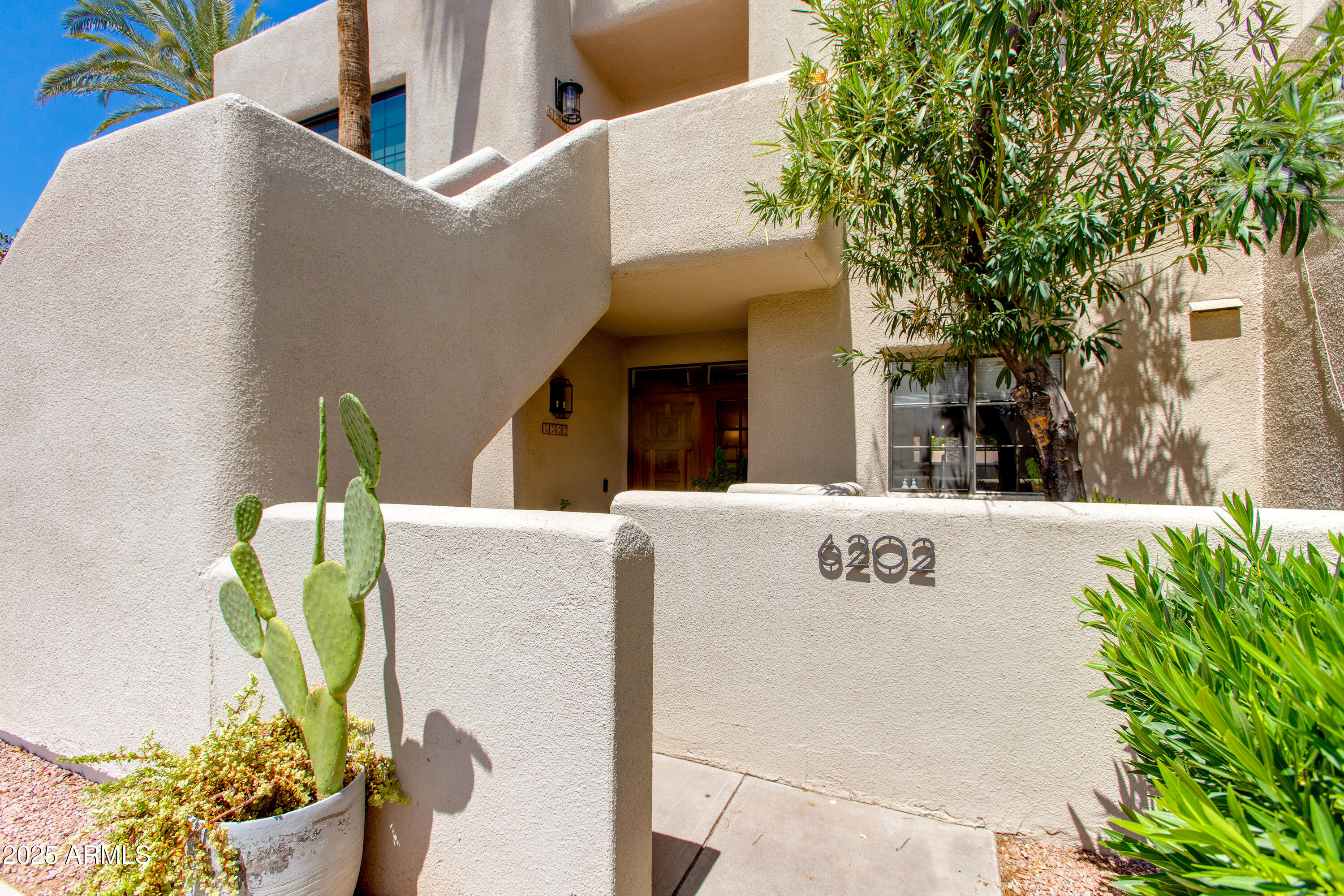 6202 N 30TH Place