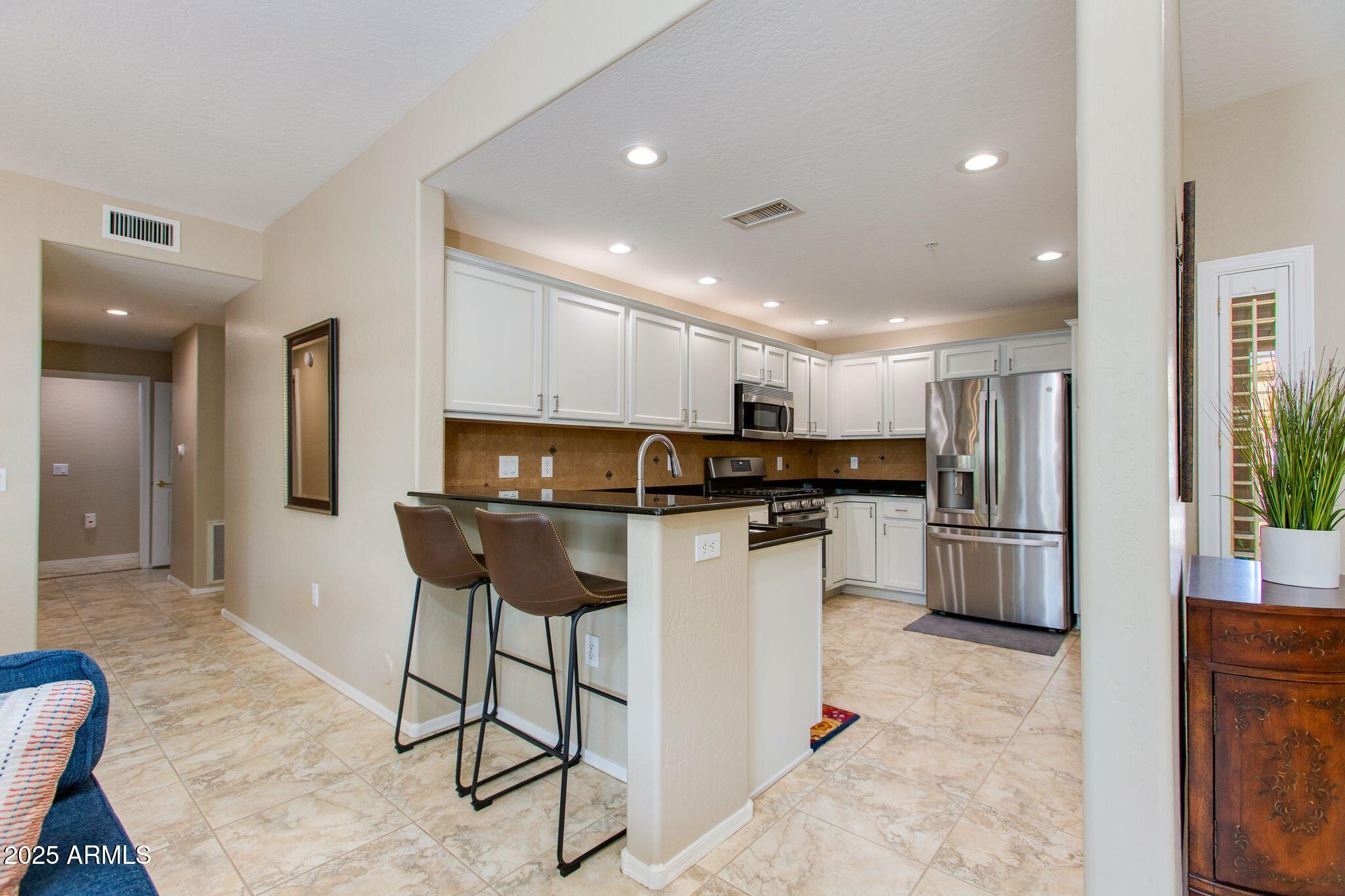 19700 N 76TH Street, 1188