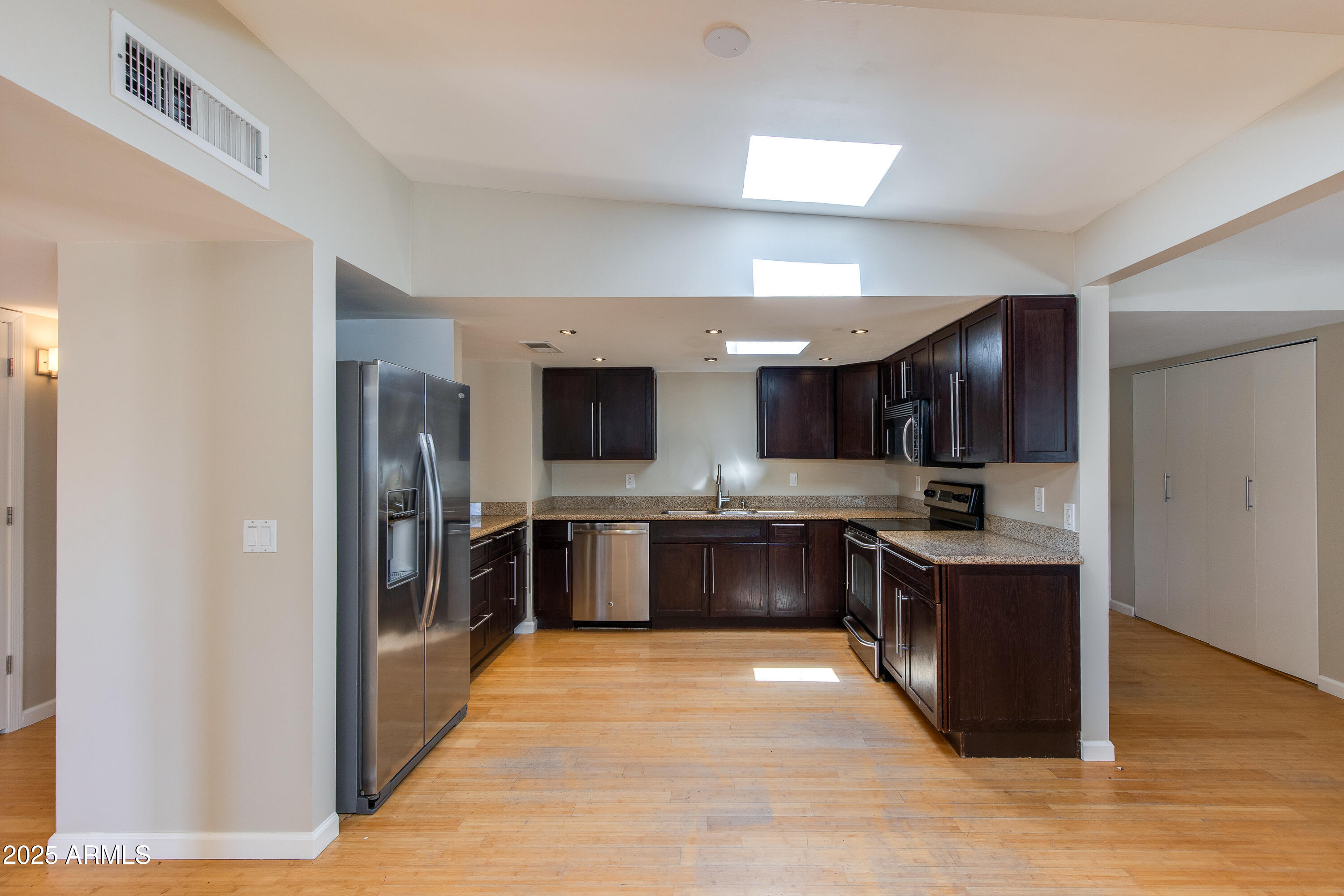 3707 E LAUREL Lane