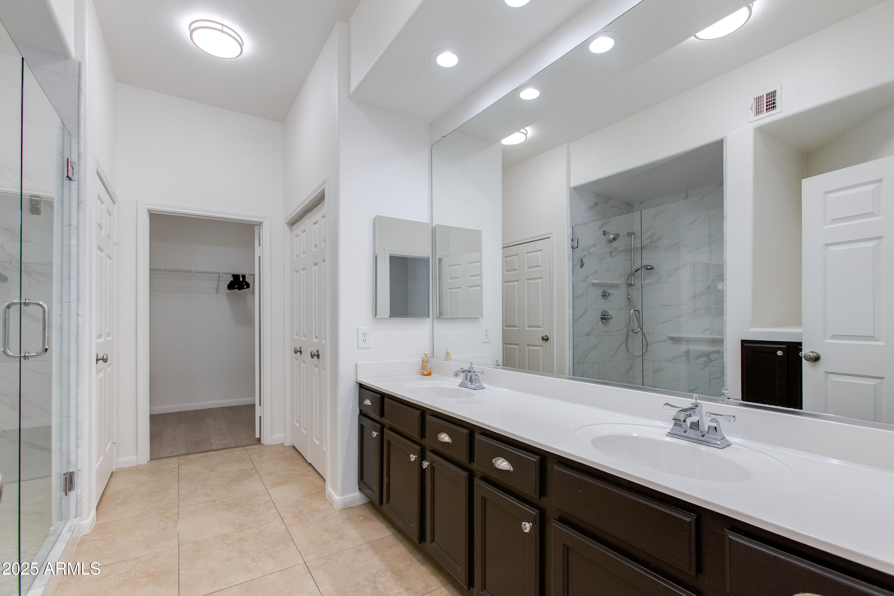 8245 E BELL Road, 102
