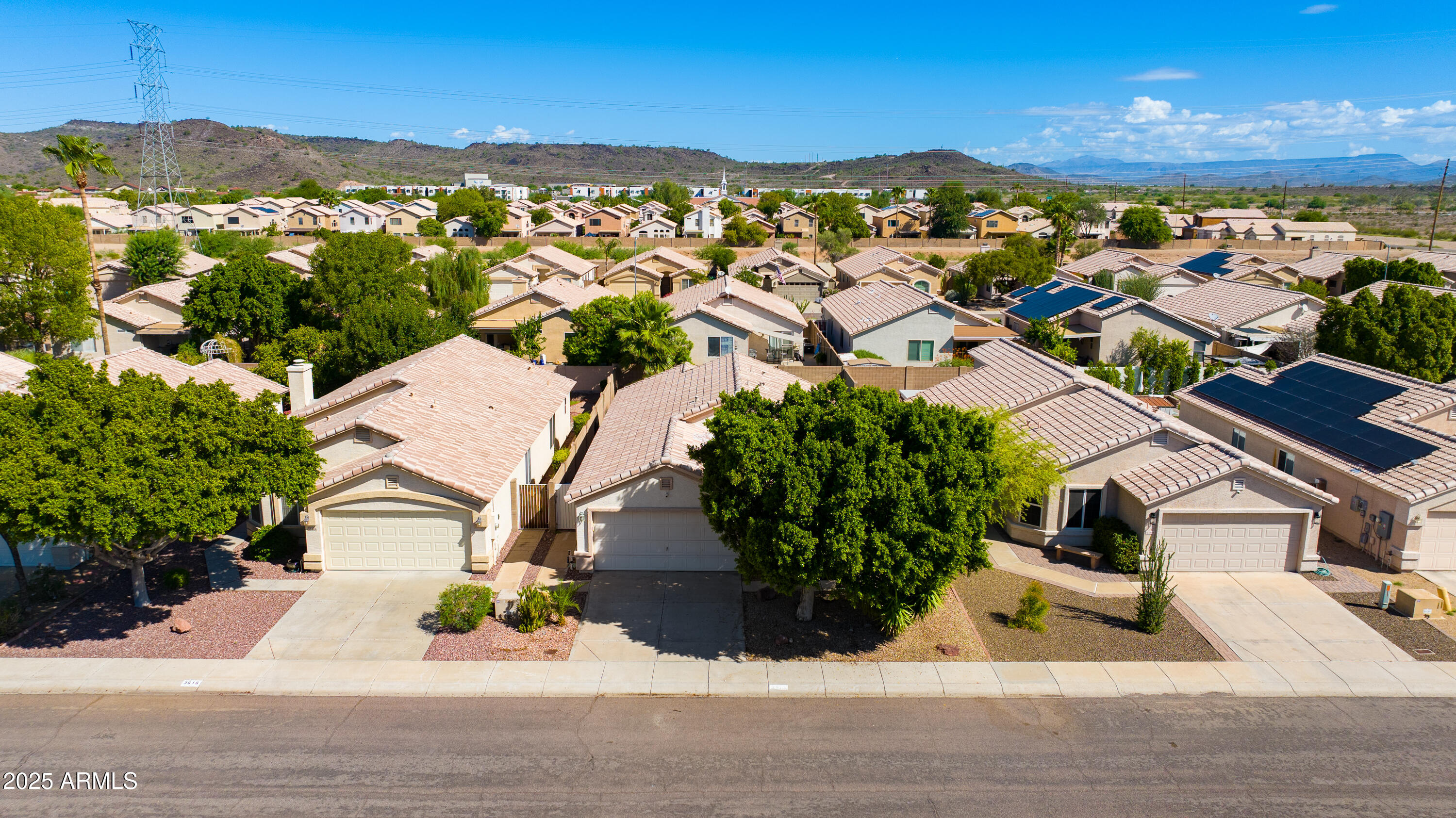 3612 W QUESTA Drive