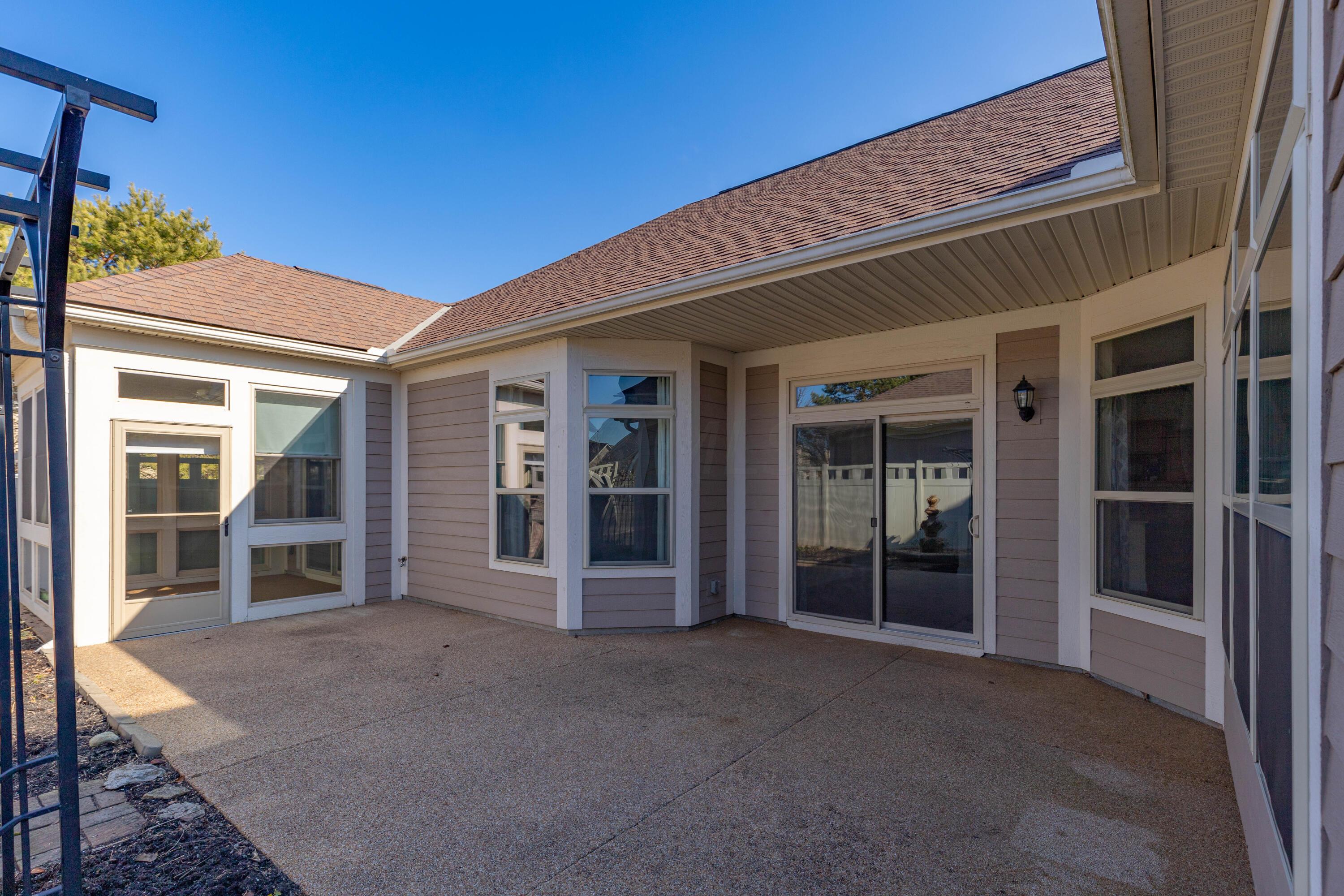 68 Park Knoll Place