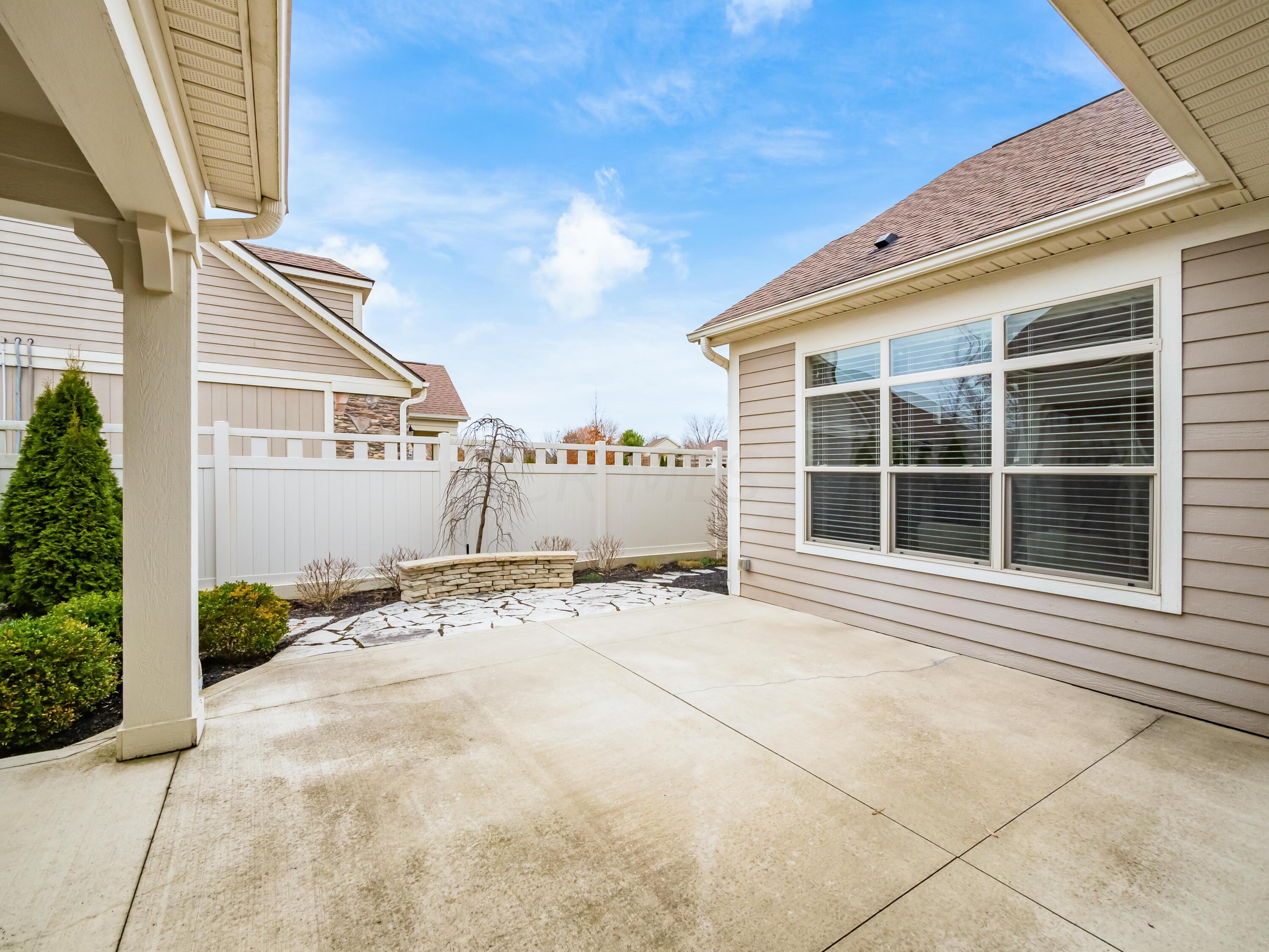 101 Courtyard Crossing Drive