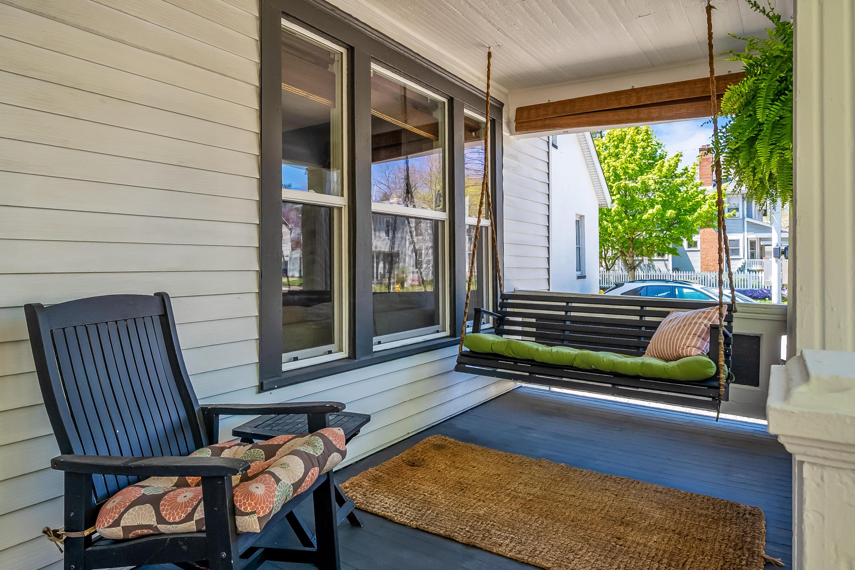 121 W Central Avenue