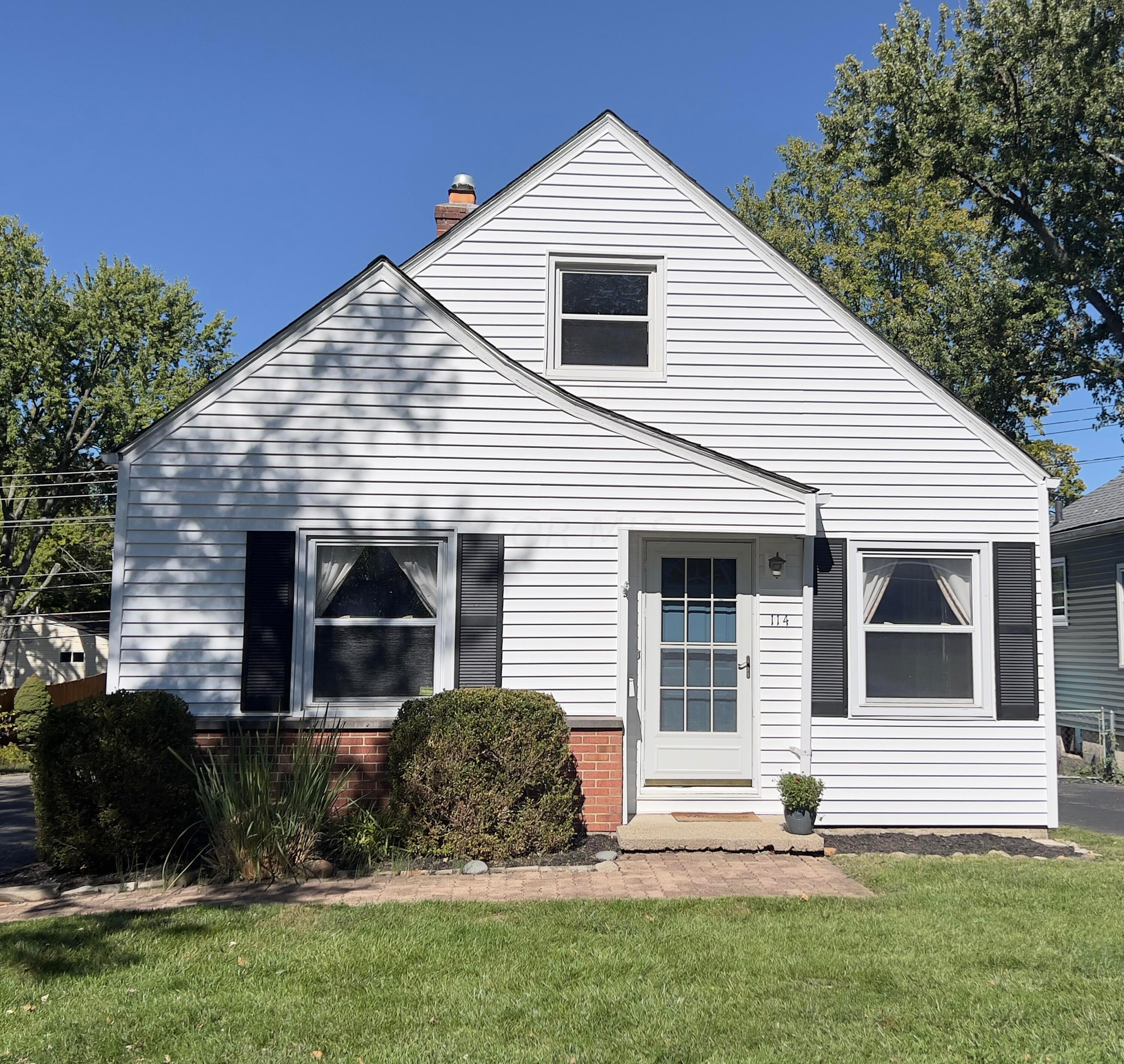 114 E Stanton Avenue