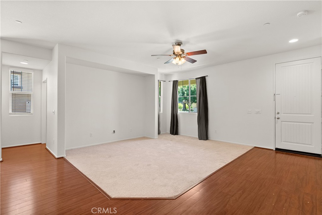26266 Long Street