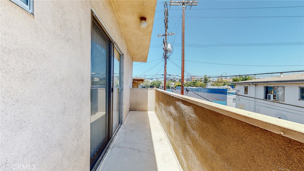 1730 Camden Avenue 203