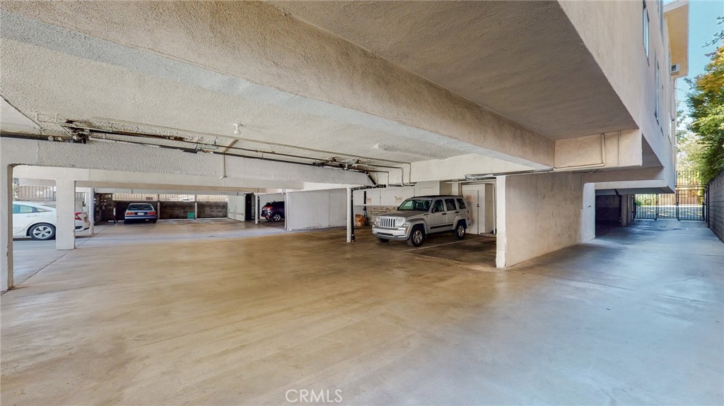 1730 Camden Avenue 203