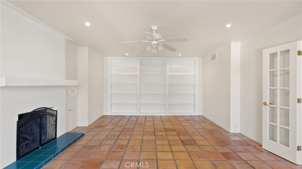 10314 Cresta Drive
