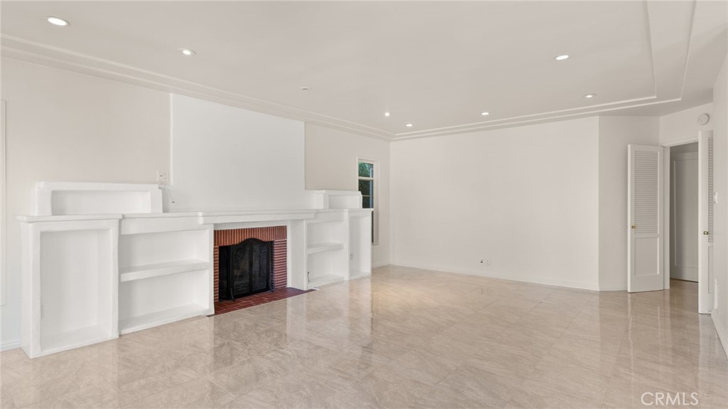 10314 Cresta Drive