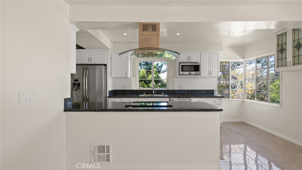10314 Cresta Drive