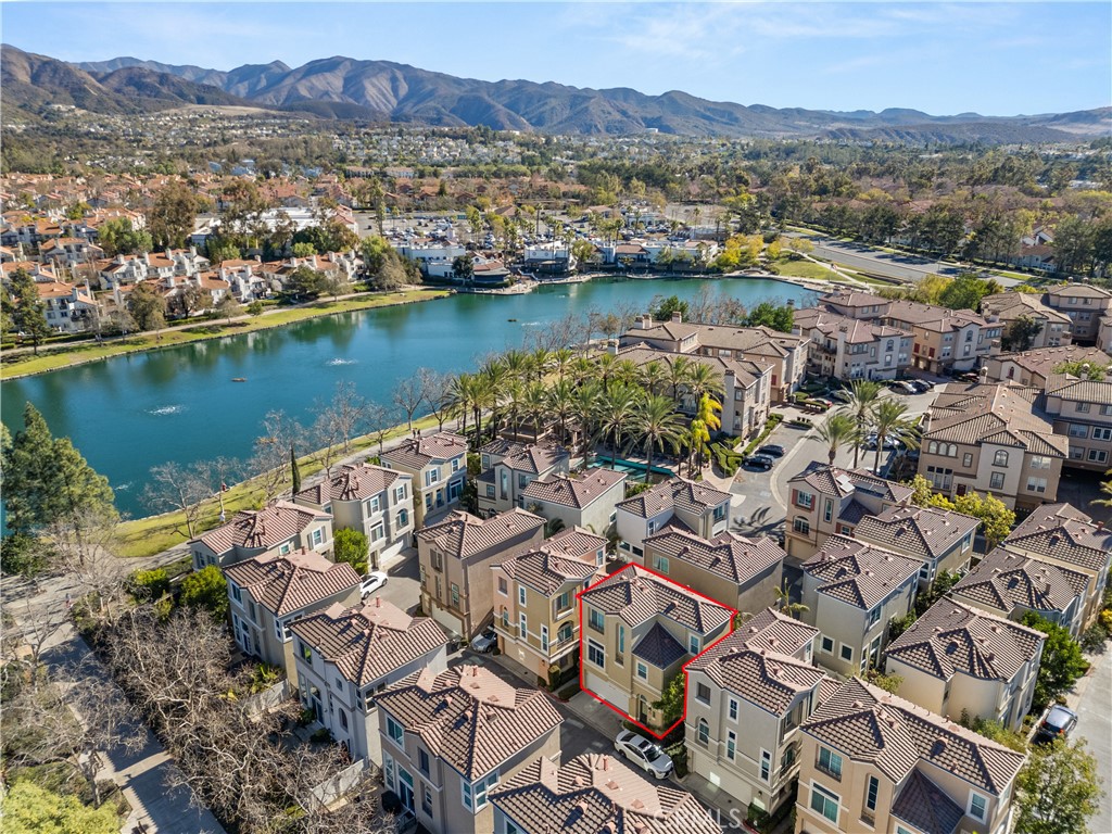 213 Montana Del Lago Drive