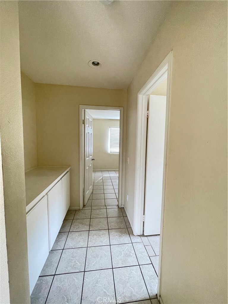 1545 E Avenue J5