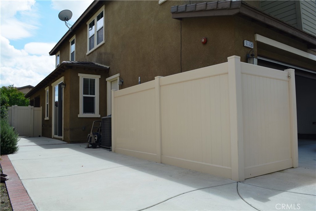 11159 FLORENCE Lane