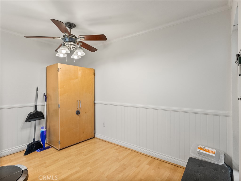 1030 W Macarthur 93