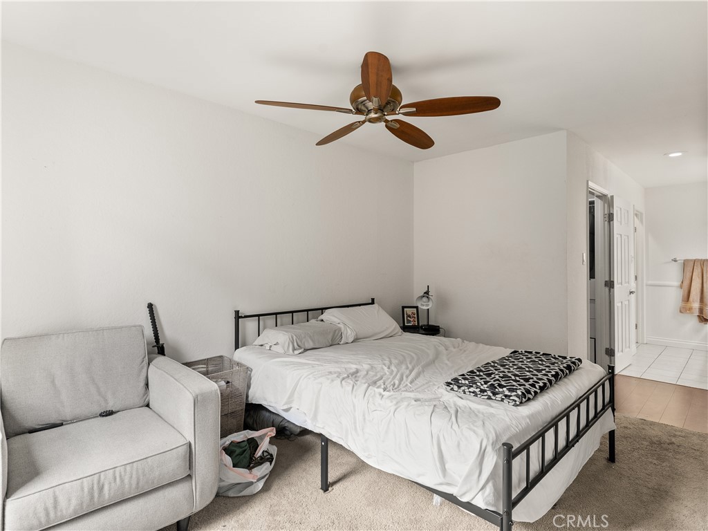 1030 W Macarthur 93