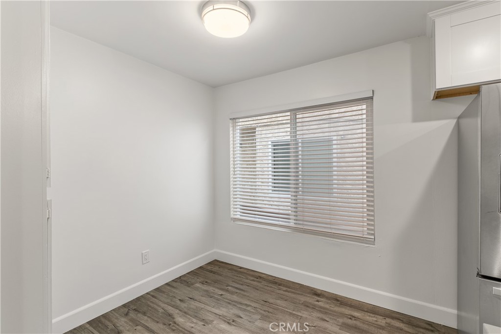 619 N Lucia Avenue N 1