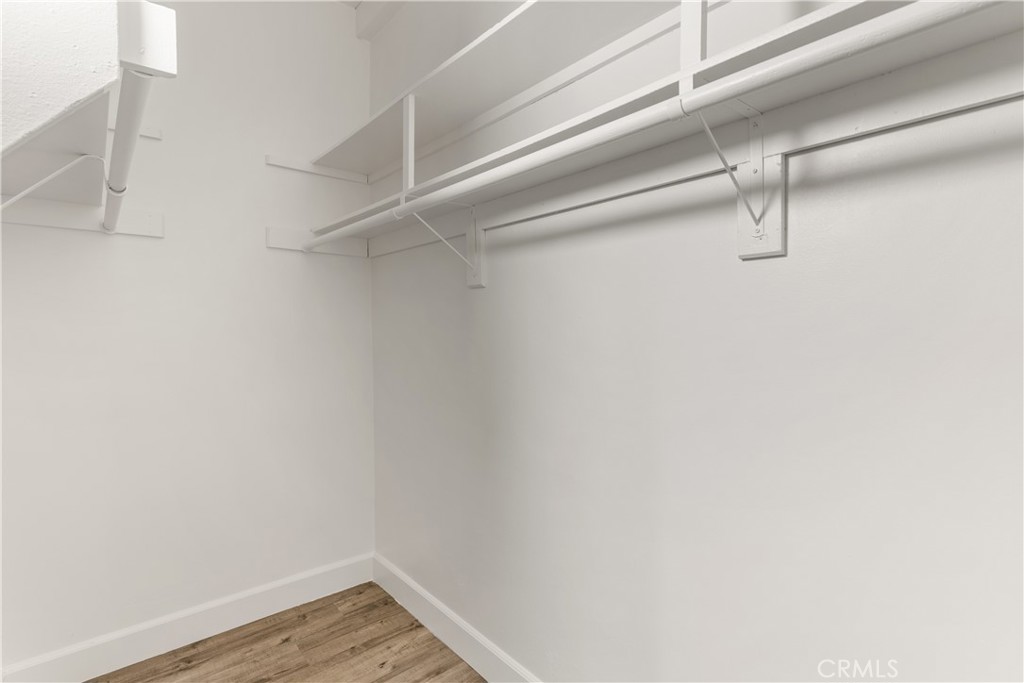 619 N Lucia Avenue N 1