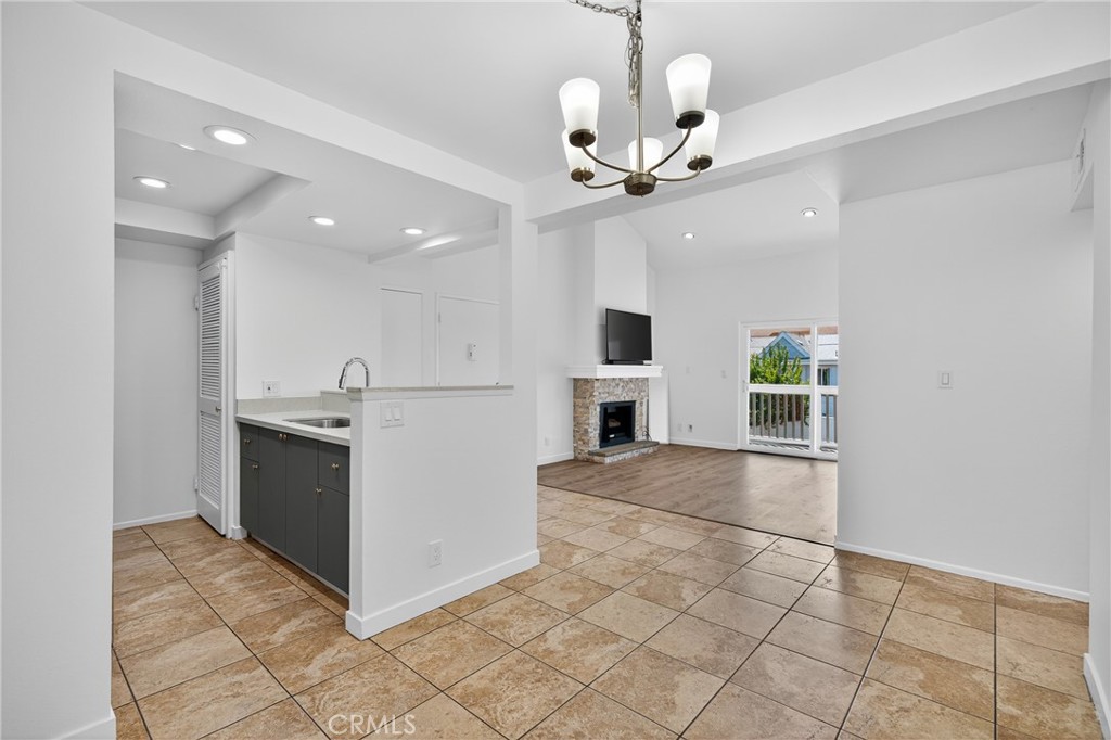 9714 Sepulveda Boulevard 201