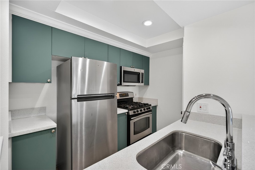 9714 Sepulveda Boulevard 201