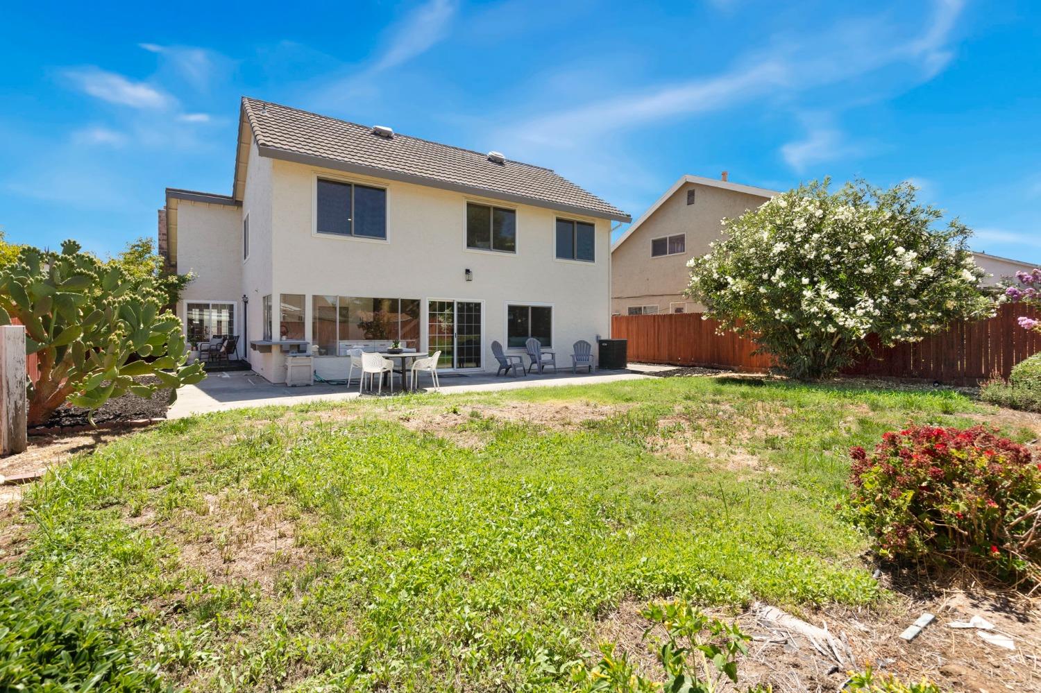 8025 Stone Canyon Circle