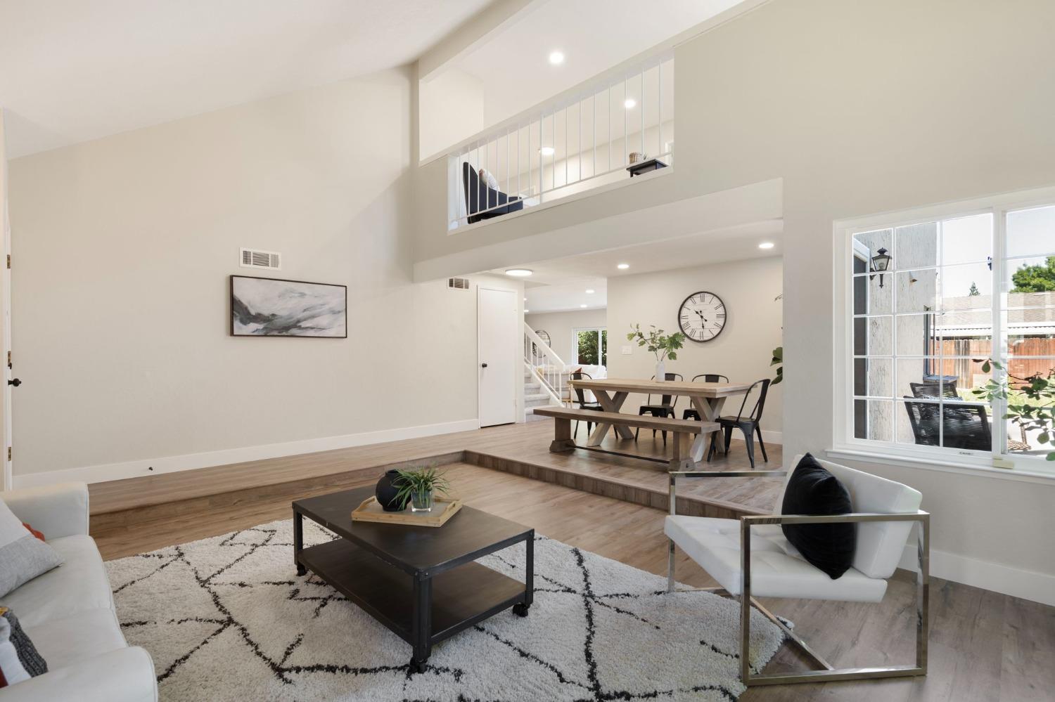 8025 Stone Canyon Circle