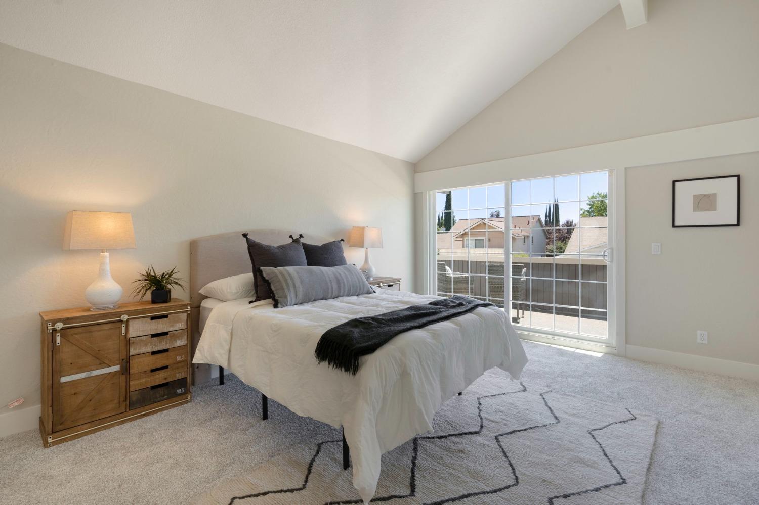 8025 Stone Canyon Circle