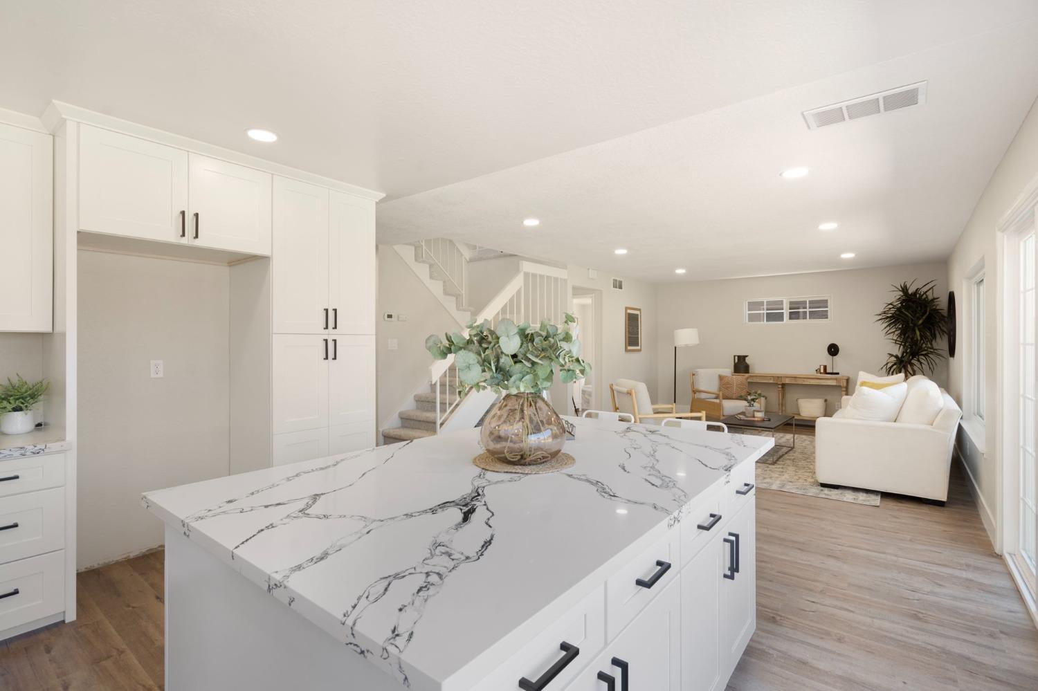 8025 Stone Canyon Circle