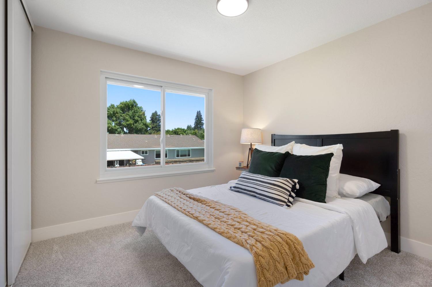 8025 Stone Canyon Circle