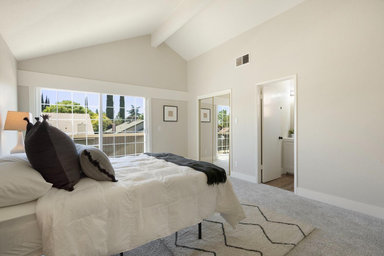 8025 Stone Canyon Circle