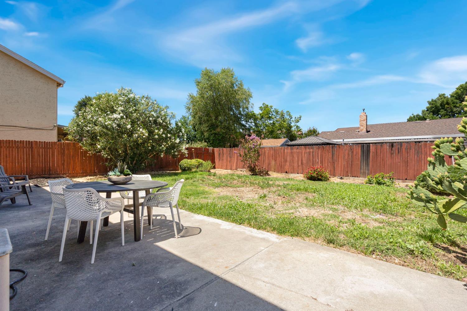 8025 Stone Canyon Circle