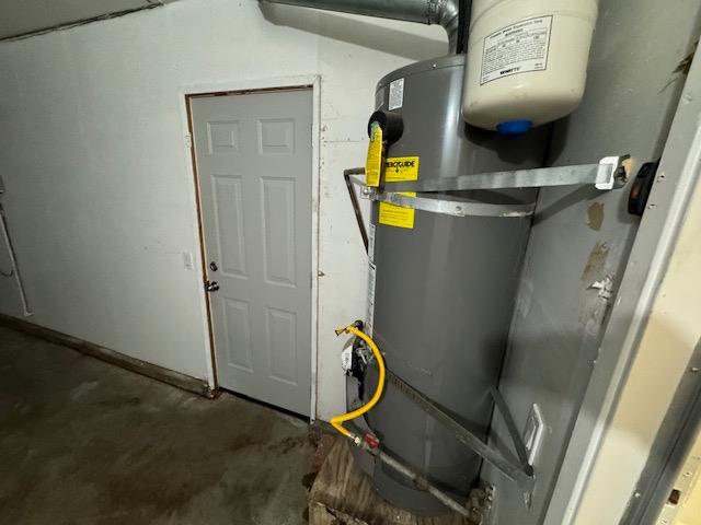 8251 Derbyshire Circle