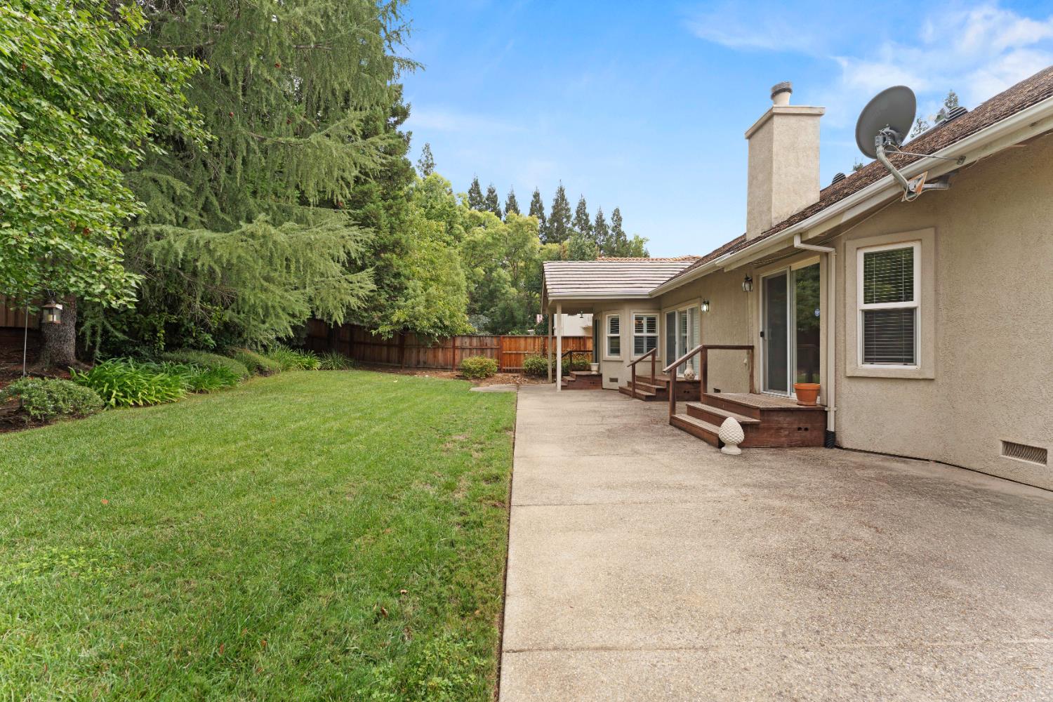 9614 Swan Lake Drive